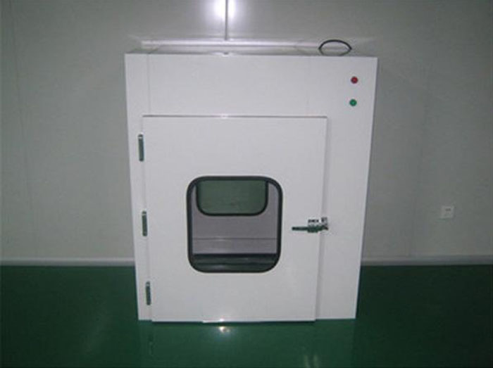 落地式傳遞窗在物料進(jìn)出潔凈區(qū),必須嚴(yán)格與人流通道分開(kāi),由生產(chǎn)車間物料專用通道進(jìn)出。 落地式傳遞窗在物料進(jìn)出潔凈區(qū),必須嚴(yán)格與人流通道分開(kāi),由生產(chǎn)車間物料專用通道進(jìn)出。